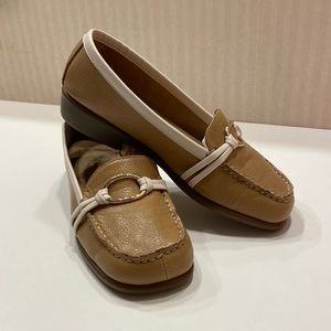 Aerosoles “Dubious” Flats